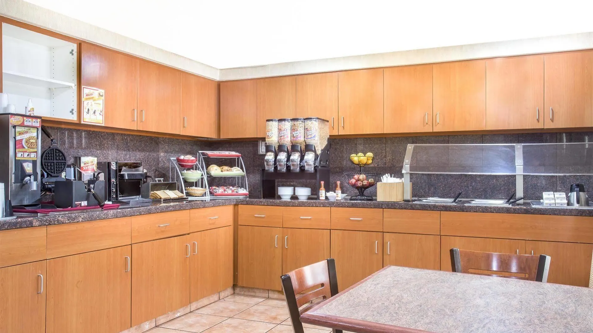 Hawthorn Suites By Wyndham Tempe/Mesa/Phoenix Area 3*, Tempe